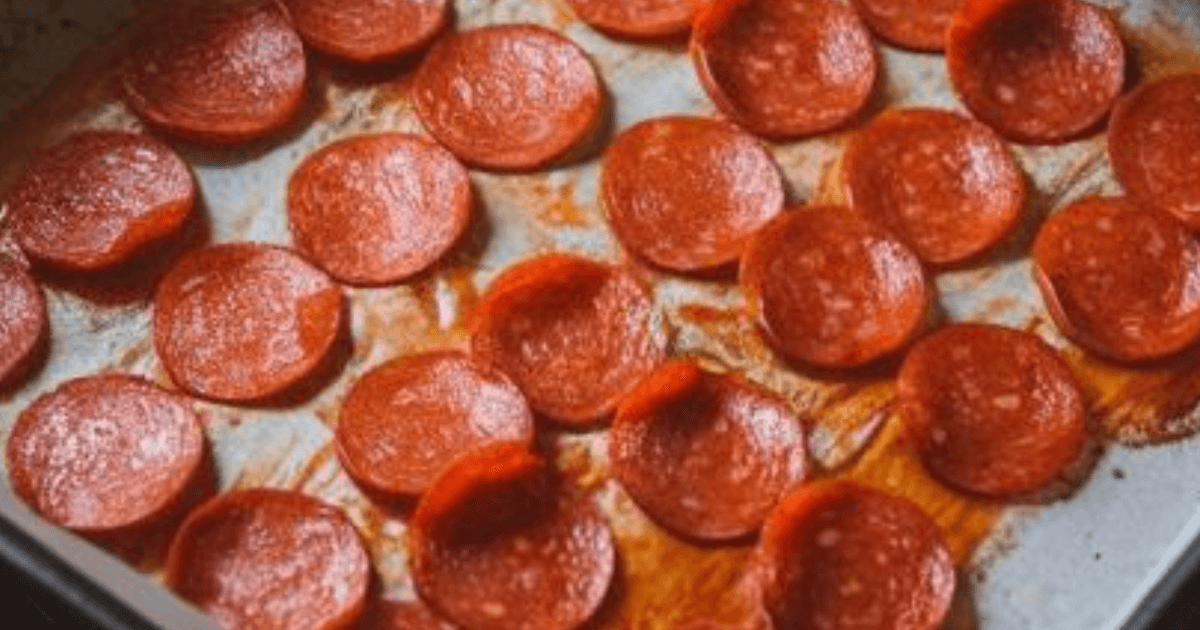 baked pepperoni chips