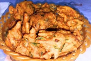 easy Aloo-palak-pakora recipe